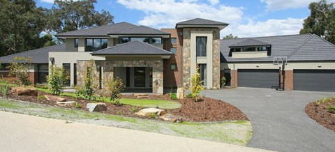 Matclair Constructions - Builder Find 1