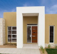 C  J Designer Homes - Builder Find