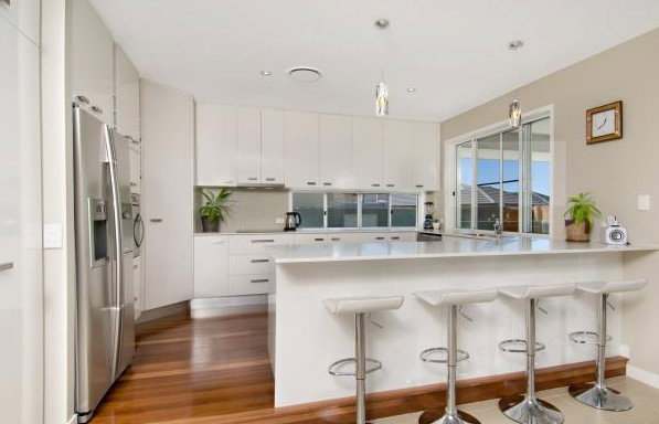 Warana QLD Builder Find